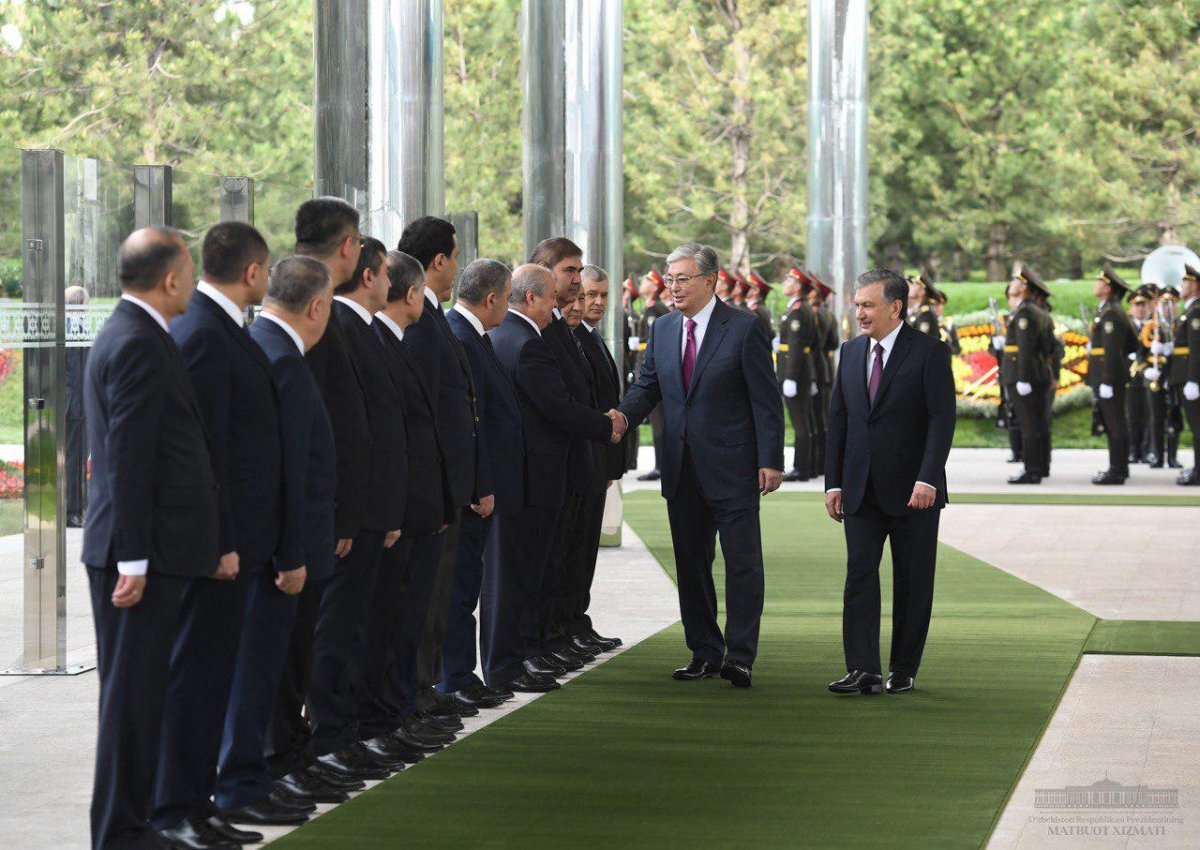 Қазақстан мен Өзбекстан басшылары өңірдегі қауіпсіздікті талқылады