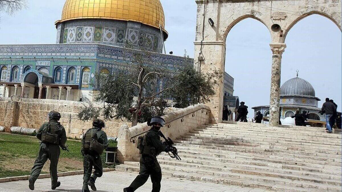 Кто построил аль аксу. Палестина Аль Акса. Palestine мечеть Аль Акса. Аль Акса масжиди. Мечети на территории в Аль Акса.