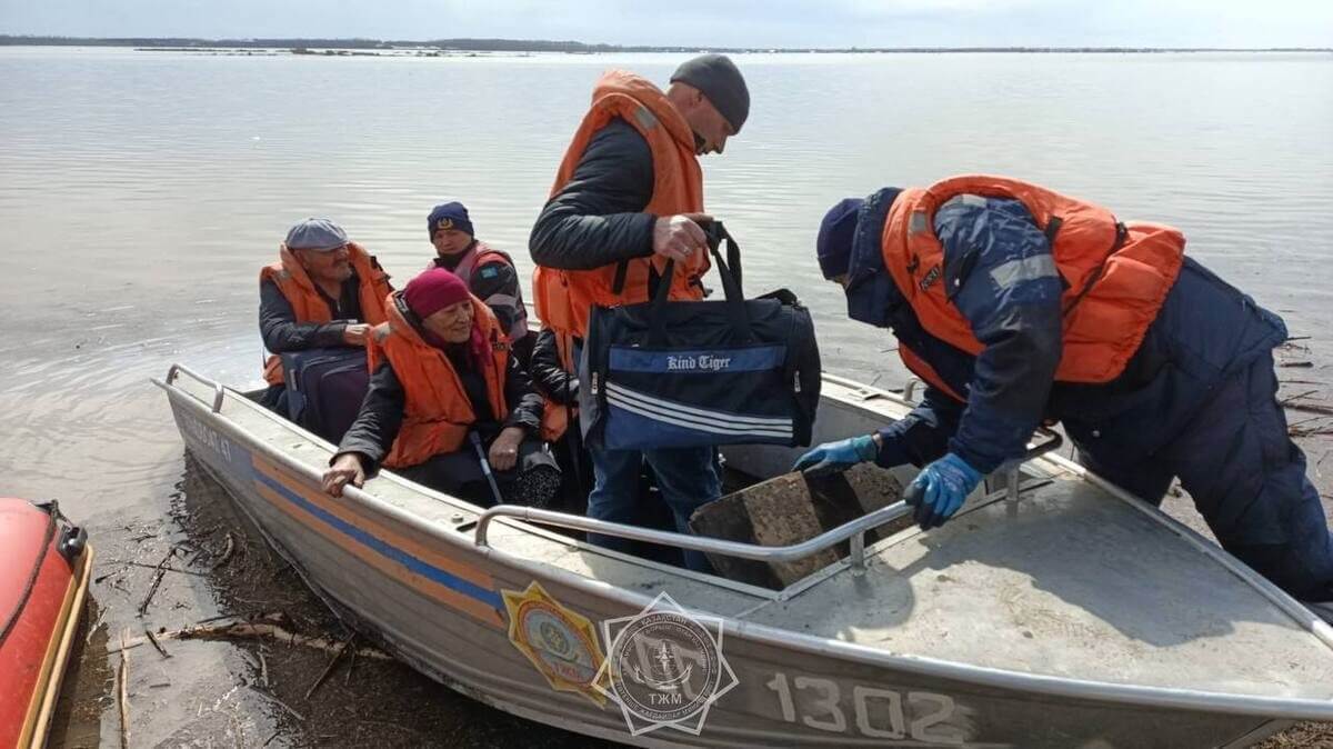 Солтүстік Қазақстан облысында азаматтар шұғыл түрде көшіріліп жатыр