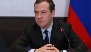 Медведев Ресей – Украина қақтығысының соңы ядролық соғысқа ұласуы мүмкін екенін мәлімдеді
