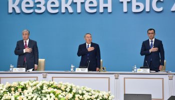 «Біз онымен кеңеспейміз» - Сенат төрағасы Назарбаевқа қатысты сұраққа жауап берді