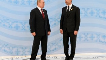 Кеше түрікмендер Путинді дұрыс қарсы алмай қойған (ВИДЕО)