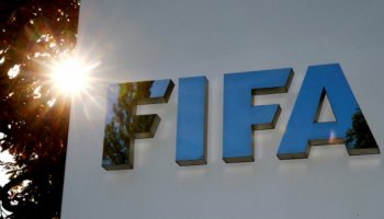 ФИФА ұйымда орын алған жемқорлықтар үшін 92 млн доллар өтемақы алады