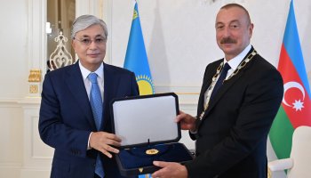 Тоқаев Әлиевті «Алтын Қыран» орденімен наградтады