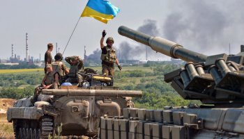 Украинада азат етілген елді мекендер қалпына келтіріле бастады