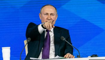 Путин Украина билігін соғысты тоқтатып, келісімге келуге шақырды