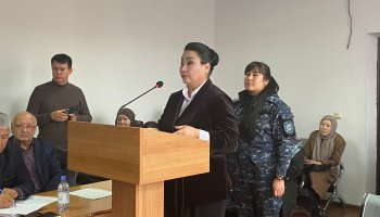 «Қайтарымсыз уақытымды ұрлады»: Хаменова өзін жеті жылға соттауды сұраған прокурорға жауап берді