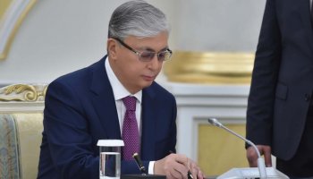 Президент Қазақстан мен Түрікменстан шекарасын бекітуге қатысты заңға қол қойды