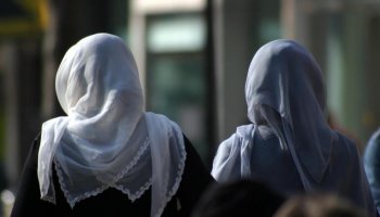 Түркия президенті хиджаб киюге қатысты референдум өткізуді жоспарлап отыр