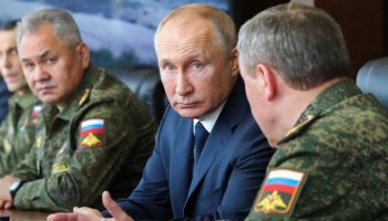Ресей генералдары Херсоннан кету үшін Путиннің бұйрығын күтіп отыр
