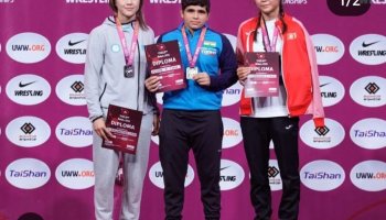 Еркін күрес: Лаура Алмағанбетова Азия чемпионы атанды