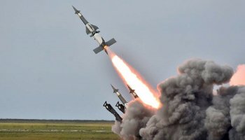 Украина әуе қорғанысы Ресейдің 60-тан аса ракетасын атып түсірді