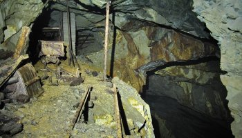 Ақмола облысында шахтадағы үйінді астынан екі адамның мәйіті табылды