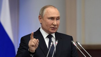 Путин ядролық қаруды Беларусь аумағында сақтайтынын жасырмады