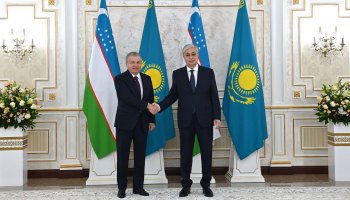 Тоқаев қазақ-өзбек мемлекеттік шекарасын шегендеу туралы заңға қол қойды