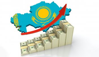 Импорт артты, рубль әлсіреді: Доллар 470 теңгеге бара ма?