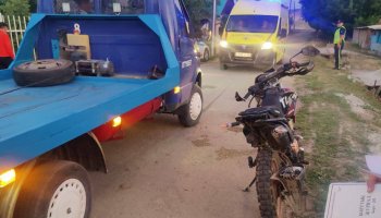 Жетісу облысында мотоцикл жүргізушісі баланы қағып кетті