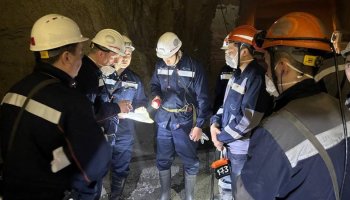 «Қазақмыстағы» ереуіл: компания басшылығы келіссөз үшін шахтаға түсті