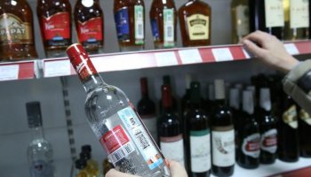 Алкогольге акциз қымбаттағанмен ішетін қазақстандықтардың саны азаяр емес – депутат