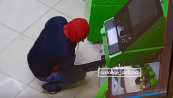 Астанада бұрынғы инкассатор банкоматтан ақша ұрлады деген күдікке ілінді