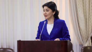 Министр қазақстандықтарға ескерту жасады: 800 мыңға жуық бала екпе алмаған