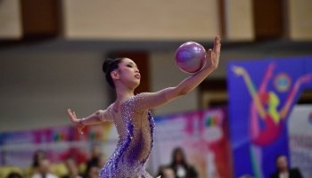 Көркем гимнастикадан АЧ: Елжаңа Таниева тағы да чемпион атанды
