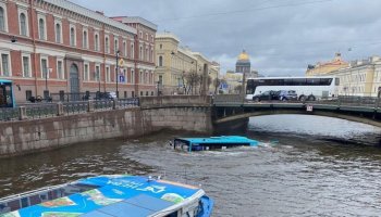 Ресейде автобус көпірден құлап, Қазақстан азаматы қаза тапты (ВИДЕО)