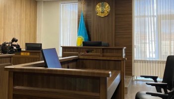 Сот есірткі сатумен айналысқан подполковникке әріптестерінің көзінше үкім шығарды