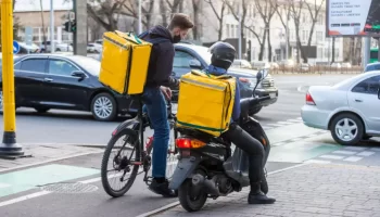 Енді қазақстандықтар мопедті тіркеуге міндетті