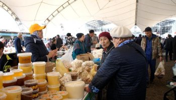 Астанада Абай мен Қызылорда облыстарының жәрмеңкесі өтіп жатыр